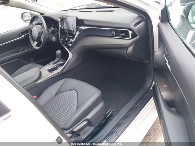 Toyota CAMRY SE 2024 4T1G11AK6RU903935 Image 5