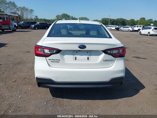 4S3BWAC62P3004735 Subaru Legacy Premium