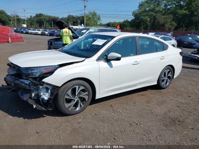 4S3BWAC62P3004735 Subaru Legacy Premium
