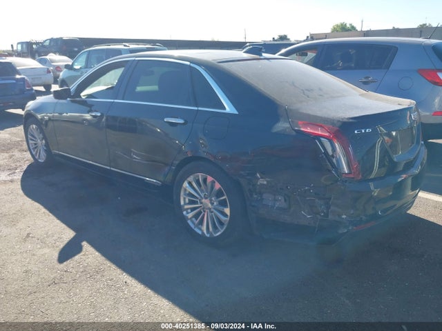 2017 CADILLAC CT6 PLUG-IN LREKK5RX5HA055938 Photo 2
