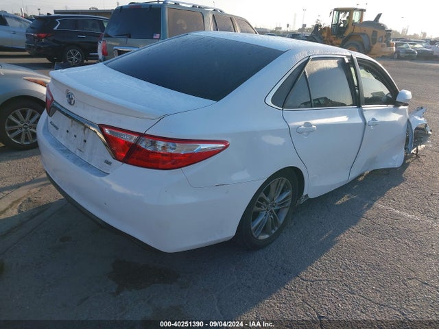 Toyota CAMRY SE 2015 4T1BF1FK5FU979646 Image 4