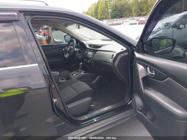 Nissan ROGUE SV 2017 KNMAT2MT2HP570483 Image 5