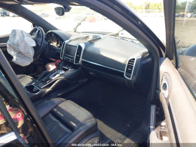 WP1AA2A28ELA96977 Porsche Cayenne
