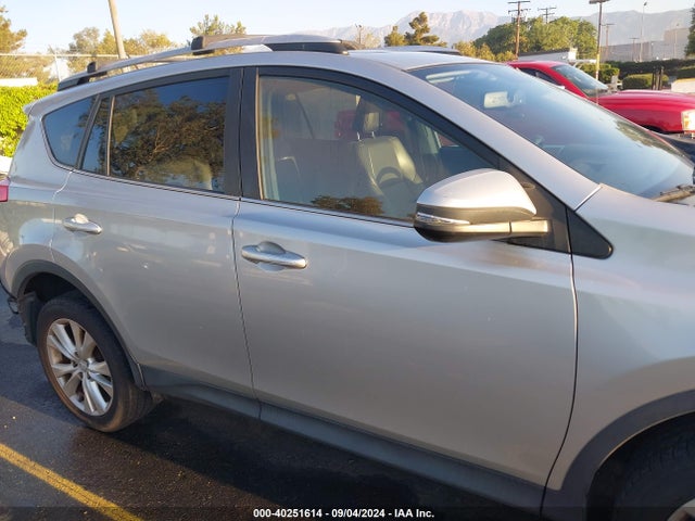 Toyota Rav4 Limited 2015 JTMYFREV2FJ054235 Image 14