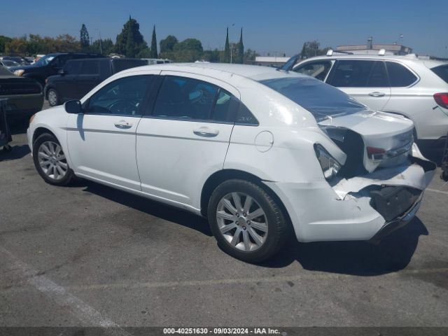1C3CCBBG4EN107061 Chrysler 200 Touring