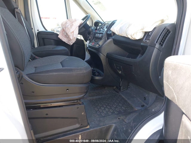 3C6TRVBG4KE562396 RAM Promaster 1500 High Roof 136 Wb
