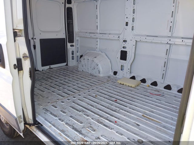 3C6TRVBG4KE562396 RAM Promaster 1500 High Roof 136 Wb