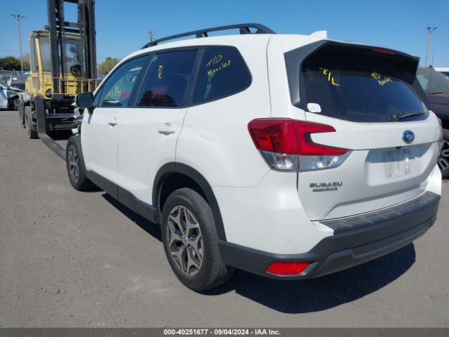 JF2SKADC8NH442032 Subaru Forester Premium