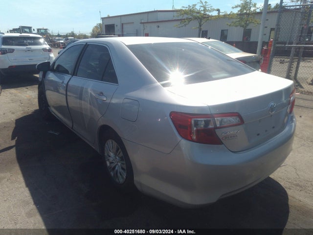 Toyota CAMRY LE 2014 4T1BF1FK2EU303220 Image 3