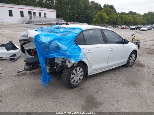 3VW267AJXGM308207 Volkswagen Jetta 1.4t S