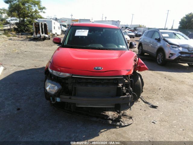 KNDJ63AU8L7053238 KIA Soul Gt-line