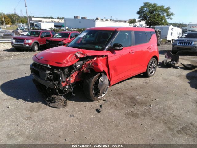 KNDJ63AU8L7053238 KIA Soul Gt-line