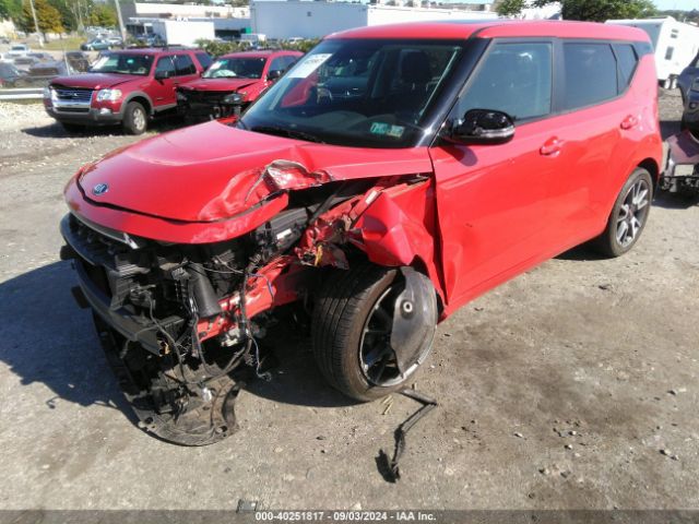 KNDJ63AU8L7053238 KIA Soul Gt-line