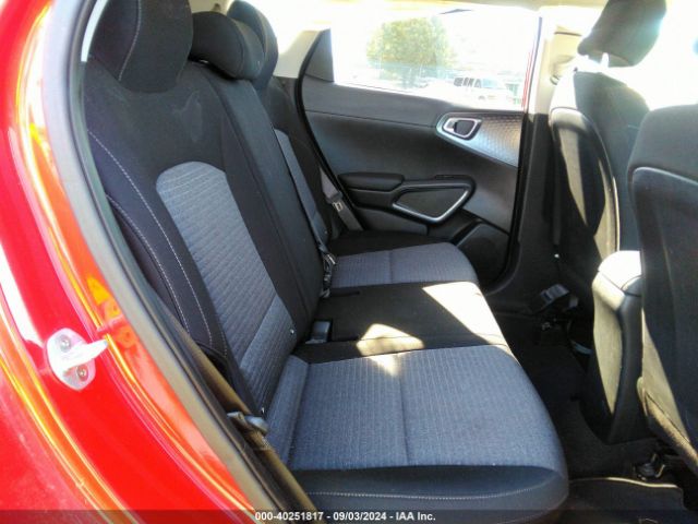 KNDJ63AU8L7053238 KIA Soul Gt-line