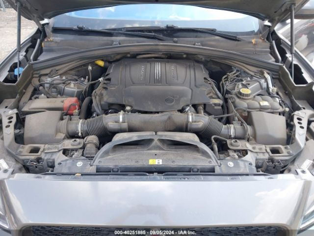 SADCM2BV4HA088308 Jaguar F-PACE S