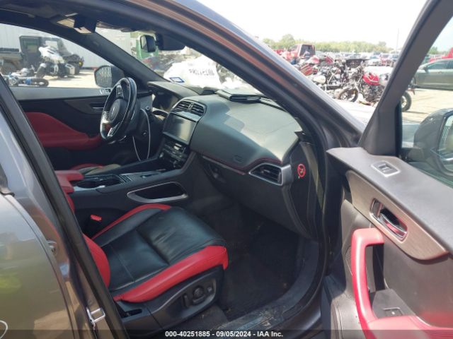 SADCM2BV4HA088308 Jaguar F-PACE S