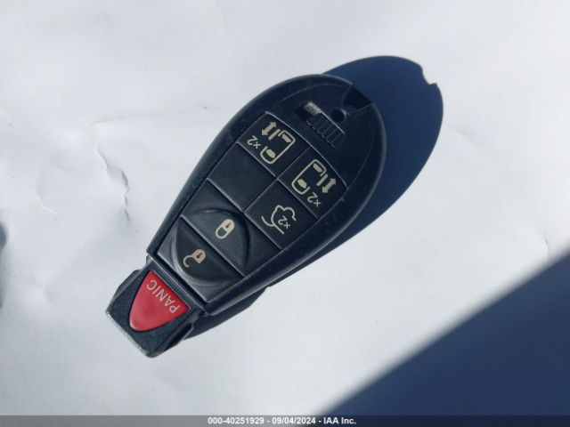 2C4RDGCG0GR335708 Dodge Grand Caravan Sxt