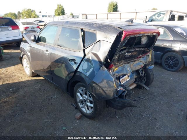 KNDJ23AU7L7732137 KIA SOUL S