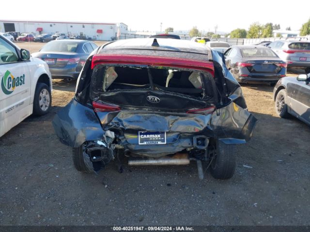 KNDJ23AU7L7732137 KIA SOUL S