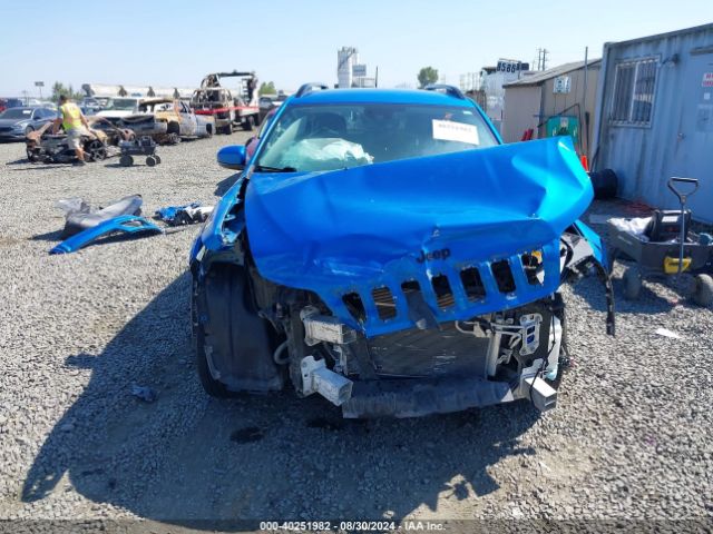 1C4PJMLB7MD137418 Jeep Cherokee Altitude 4x4