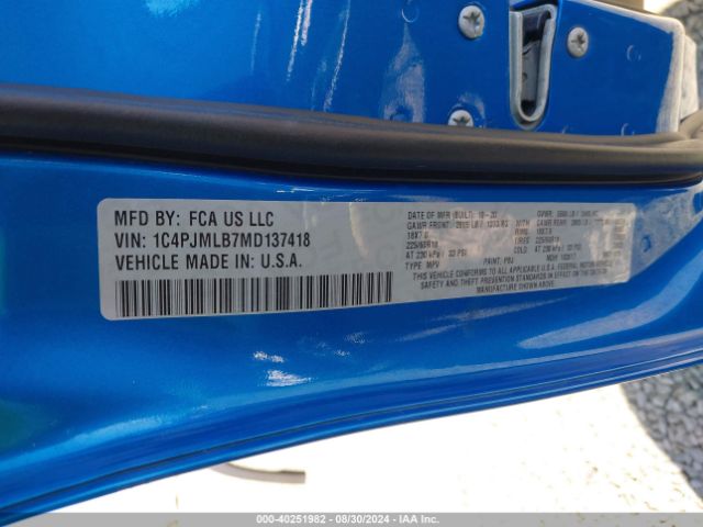 1C4PJMLB7MD137418 Jeep Cherokee Altitude 4x4