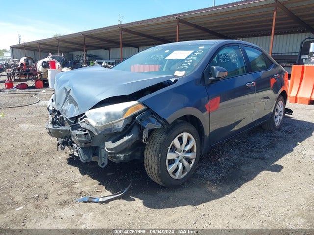Toyota COROLLA LE 2015 2T1BURHE8FC356440 Image 2