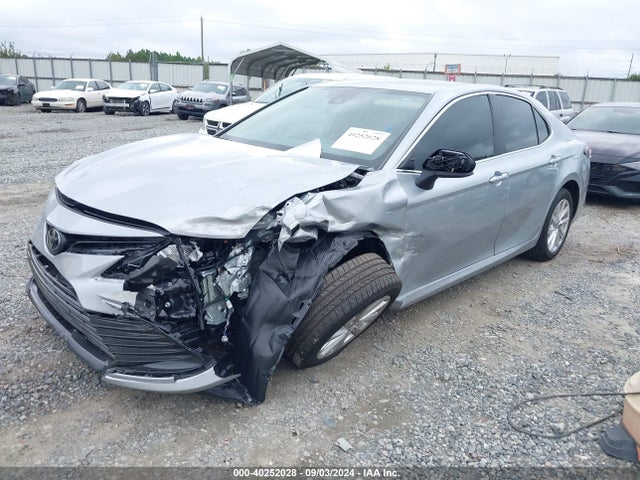 Toyota CAMRY LE 2024 4T1C11AK6RU190629 Image 6