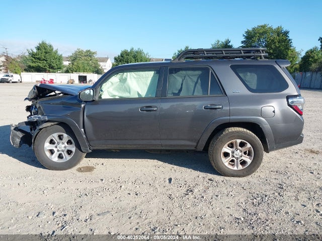 Toyota 4RUNNER SR5 2014 JTEBU5JR6E5170814 Image 14
