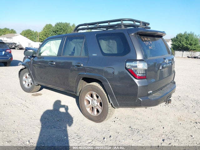 Toyota 4RUNNER SR5 2014 JTEBU5JR6E5170814 Image 3