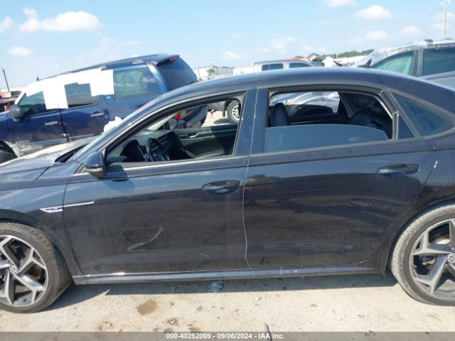 1VWMA7A30LC019440 Volkswagen Passat 2.0t R-line