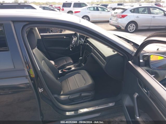 1VWMA7A30LC019440 Volkswagen Passat 2.0t R-line