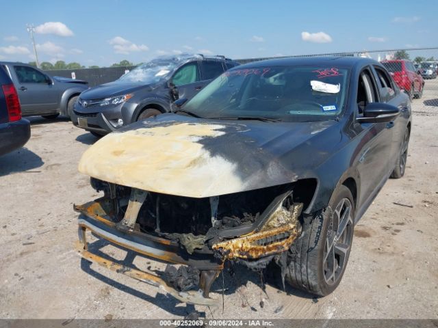 1VWMA7A30LC019440 Volkswagen Passat 2.0t R-line