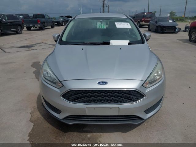 1FADP3KE2FL218560 Ford FOCUS SE