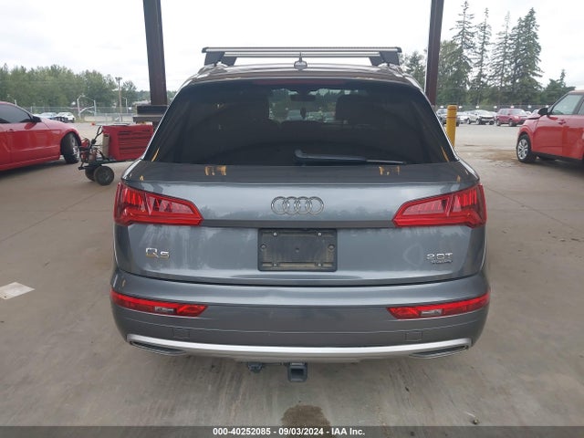 Audi Q5 2.0t Tech Premium 2018 WA1ANAFY0J2023965 Image 17
