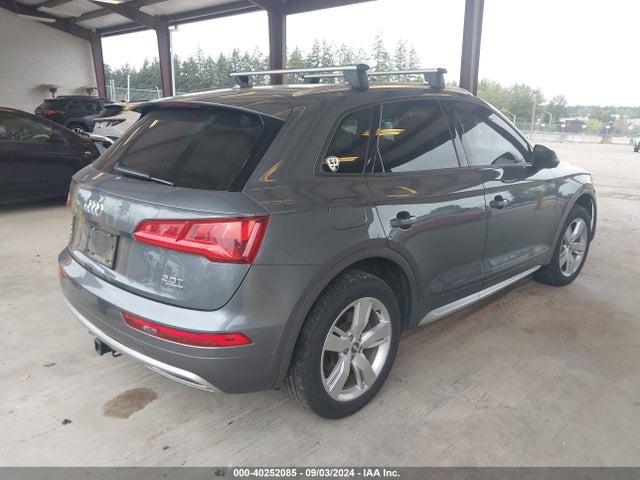 Audi Q5 2.0t Tech Premium 2018 WA1ANAFY0J2023965 Image 4