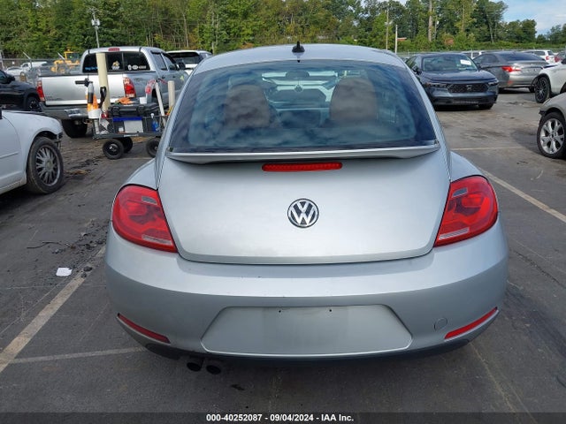 Volkswagen Beetle 1.8t Classic 2015 3VWF17AT3FM656527 Image 16