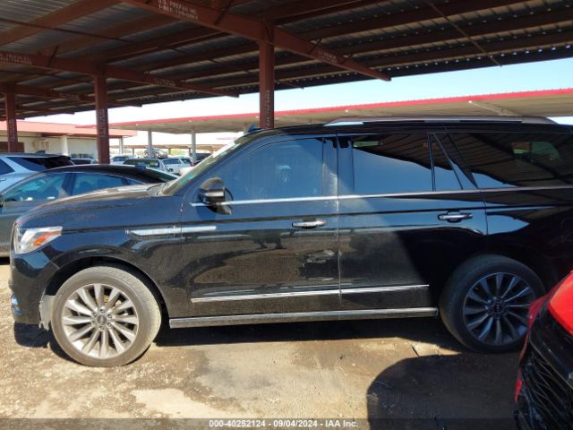 5LMJJ2JT8JEL05474 Lincoln Navigator Select