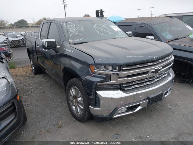 2019 1GCRWEED9KZ256442 main image