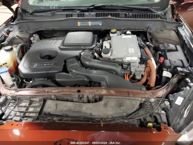 3FA6P0LU4FR204013 Ford Fusion Hybrid Se