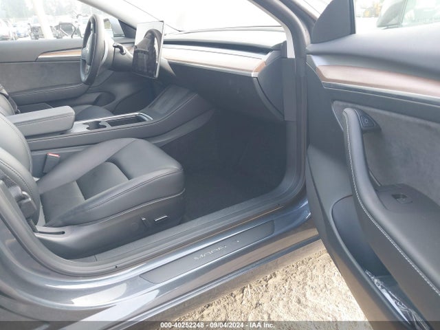 2023 TESLA MODEL 3 5YJ3E1EB2PF667694 Photo 4