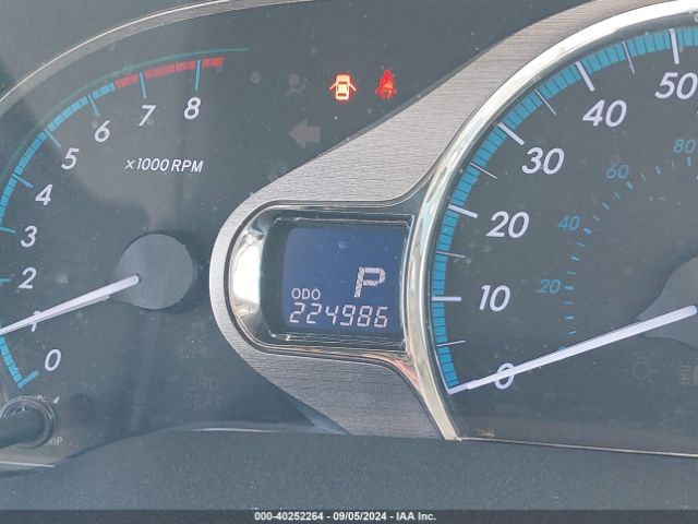 5TDYK3DC4ES511038 Toyota Sienna Xle V6 8 Passenger