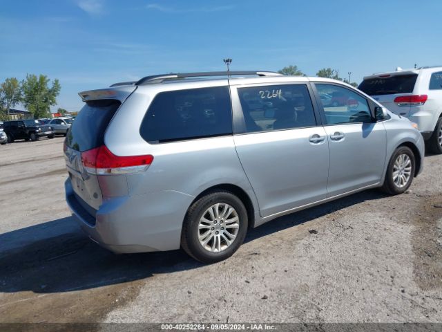 5TDYK3DC4ES511038 Toyota Sienna Xle V6 8 Passenger