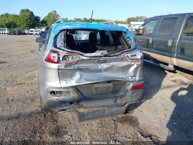 1C4PJMCS2FW755527 Jeep Cherokee Latitude