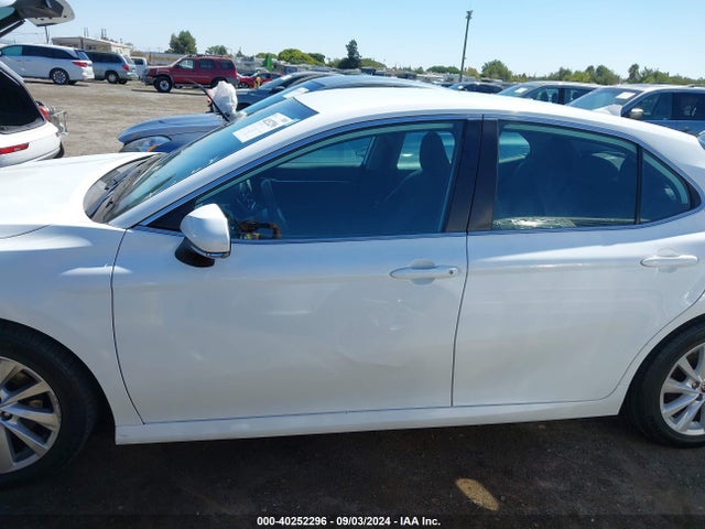 Toyota CAMRY LE 2022 4T1R11AK6NU654619 Image 14