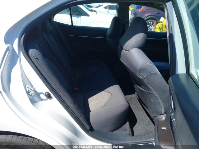 Toyota CAMRY LE 2022 4T1R11AK6NU654619 Image 8