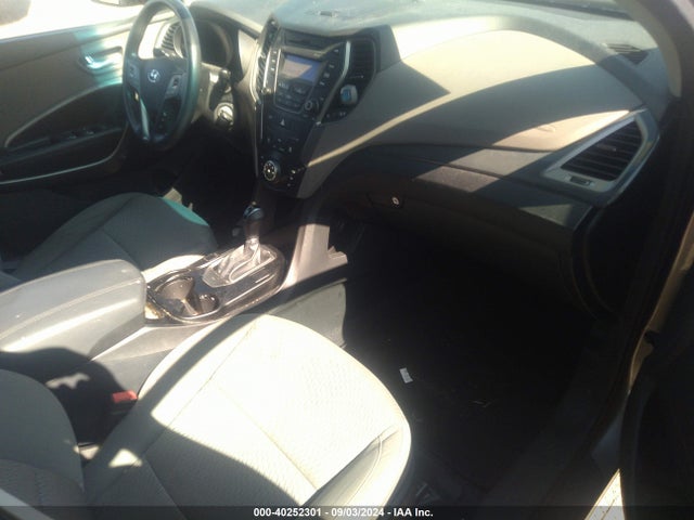 5XYZTDLB7GG311125 Hyundai Santa Fe Sport 2.4l