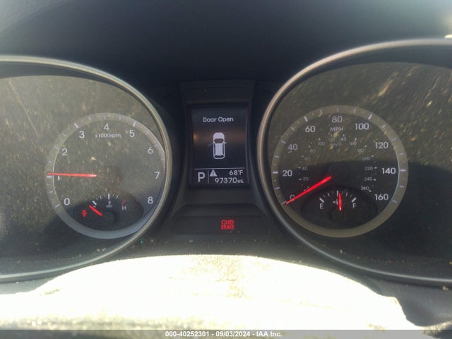 5XYZTDLB7GG311125 Hyundai Santa Fe Sport 2.4l