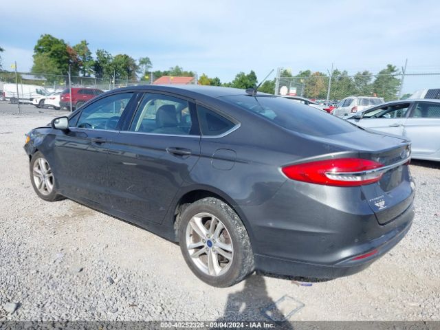3FA6P0H78JR135676 Ford FUSION SE
