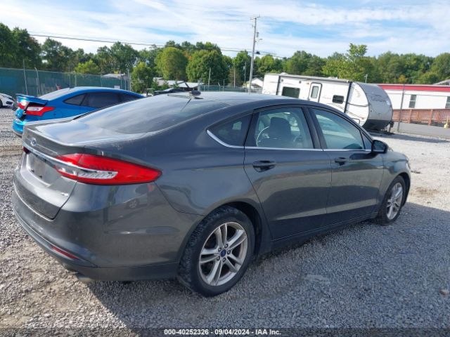 3FA6P0H78JR135676 Ford FUSION SE