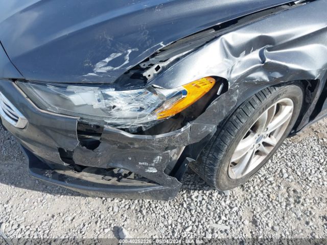 3FA6P0H78JR135676 Ford FUSION SE